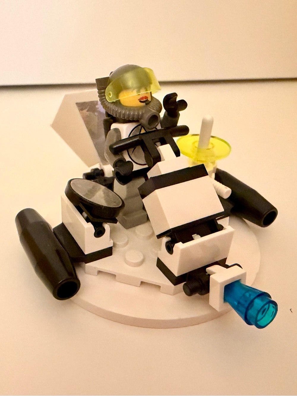 Lego Space - Exploriens - Hovertron (6815) - year 1996